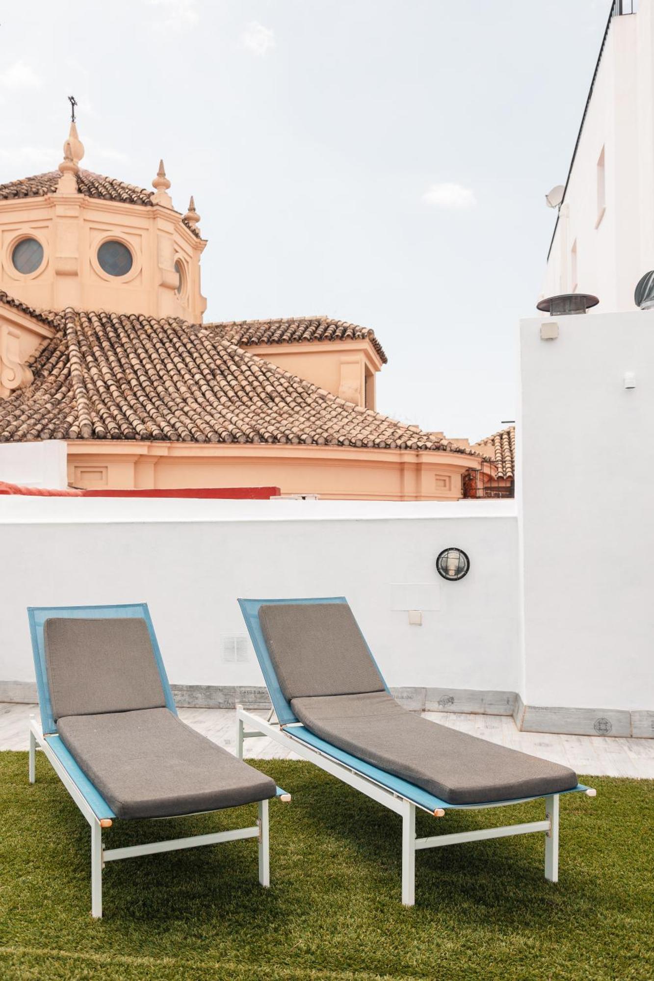 Astuto 21 Suites - Adults Only Херес-де-ла-Фронтера Екстер'єр фото
