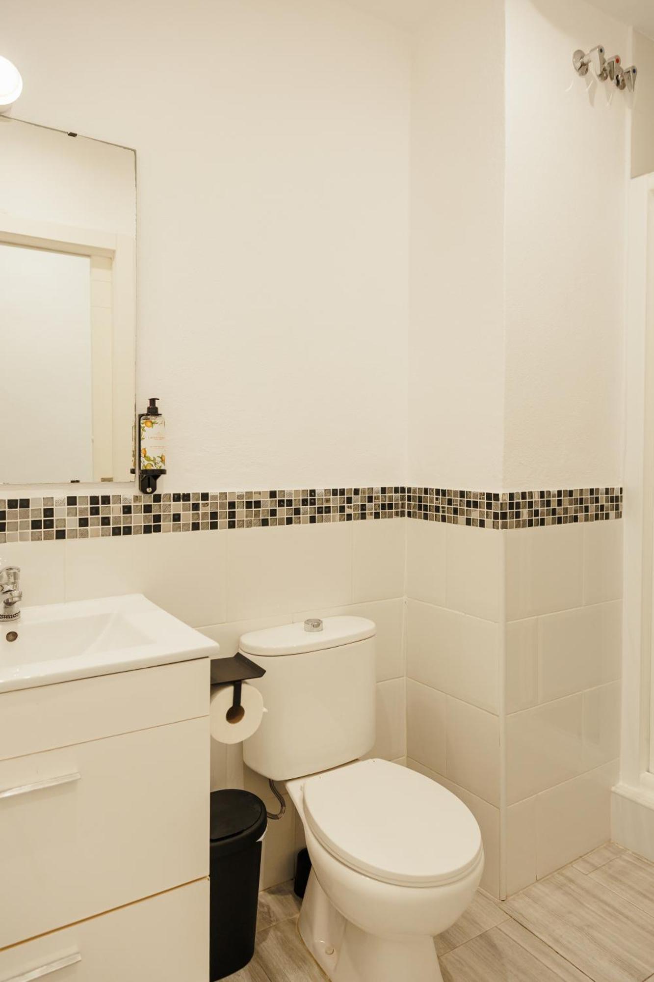 Astuto 21 Suites - Adults Only Херес-де-ла-Фронтера Екстер'єр фото